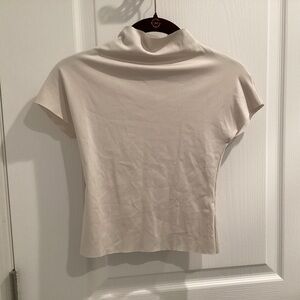 H&M Cream Short Sleeve Blouse